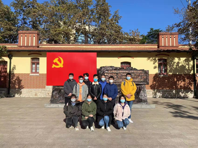 研究生党总支赴中共青岛党史纪念馆参观学习 研究生党总支赴中共青岛党史纪念馆参观学习